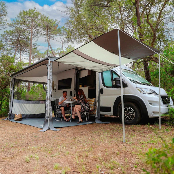 Fiamma Blocker Pro 450 Awning Front Wall – Water & UV Resistant With Window, For F45/F65 Awnings