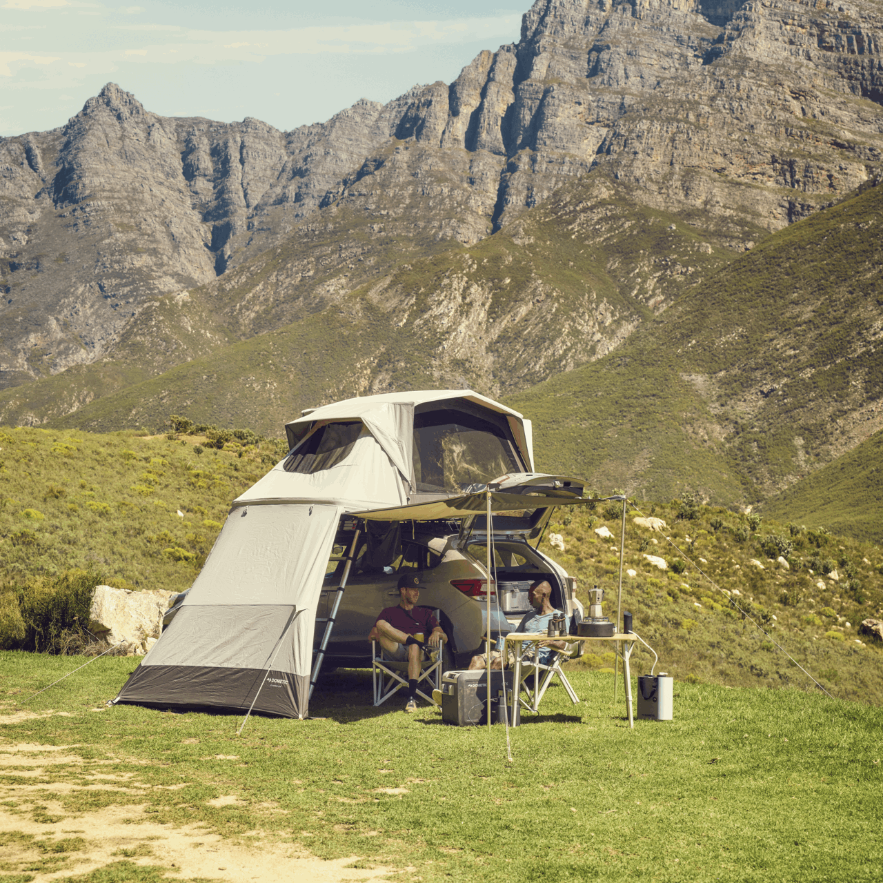 Dometic RT Awning L - Fast Setup Privacy & Sun Shelter for SUV Camping - Poptop World 