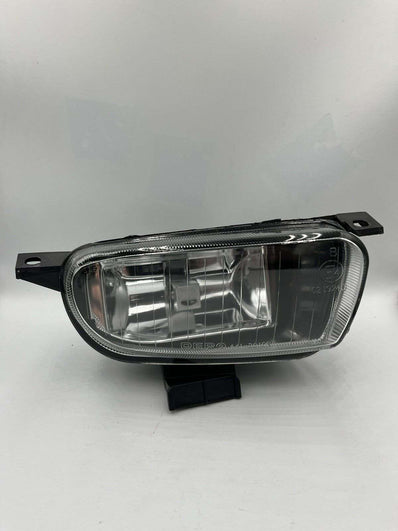 Front Fog Lamp Offside Right VW T4 1996–2003 - 5875996 - Poptop World 