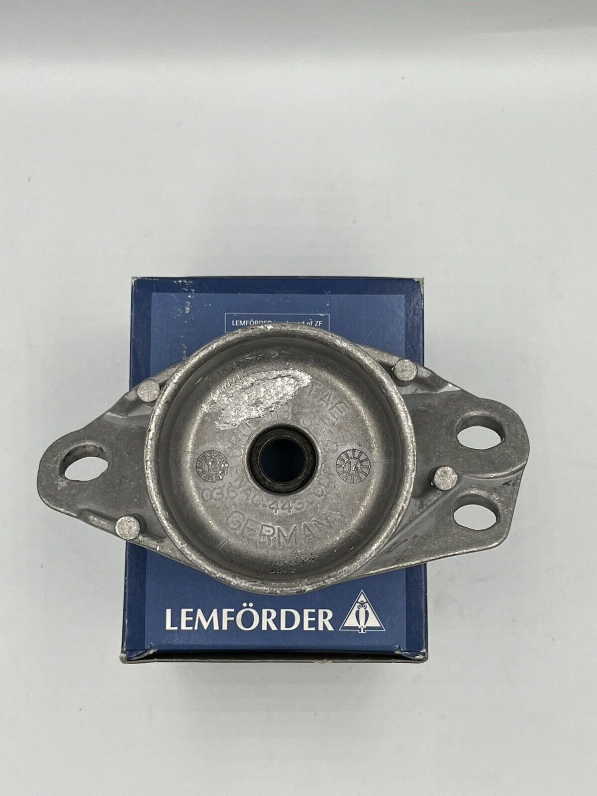 Rear Upper Suspension Strut Mount for Volkswagen Beetle 98-10 Golf Jetta Audi TT - Poptop World 