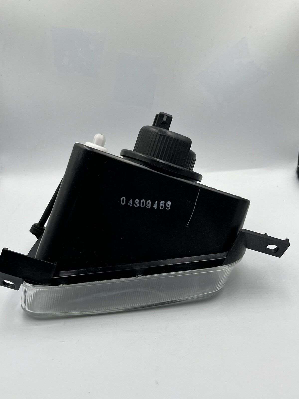 Front Fog Lamp Nearside Left VW T4 1996–2003 - Poptop World 
