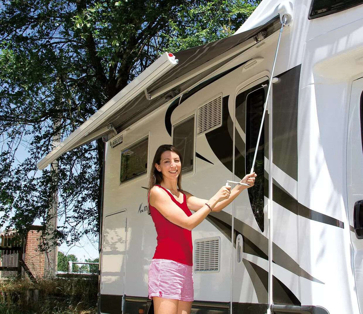 Fiamma Awning Crank Handle Range (Short, Standard & Telescopic) - Poptop World 