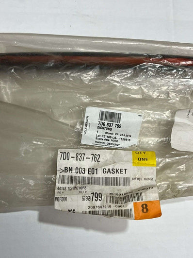 Cab Door Upper Drip Seal - Right: Eurovan (1991-2003) - 7D0837762 Gasket - Poptop World 