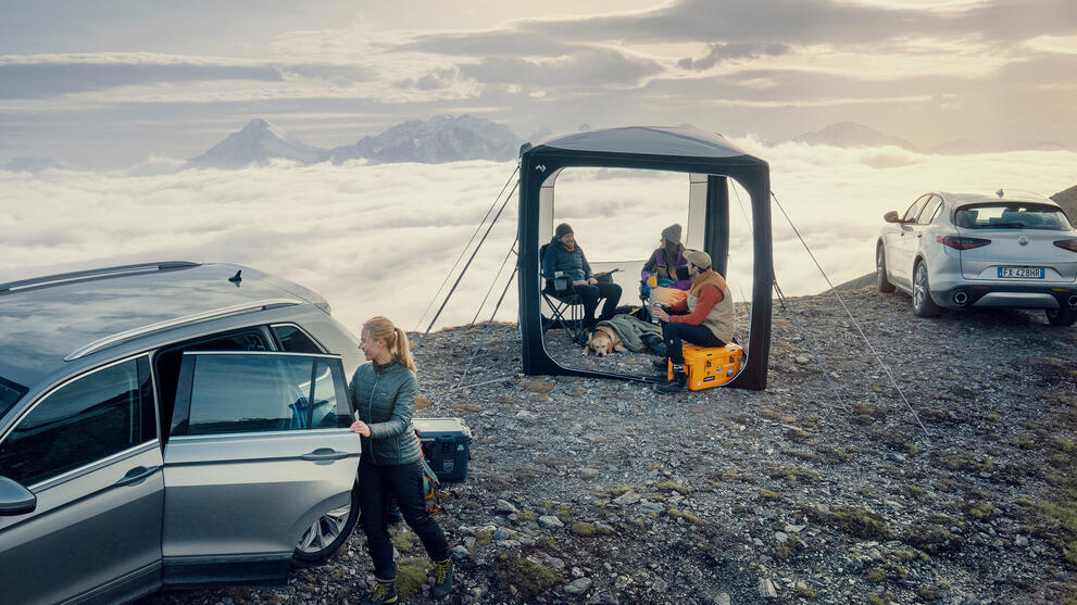 Dometic HUB 2 REDUX Inflatable Shelter - Drive-Away Van Awning - Poptop World 