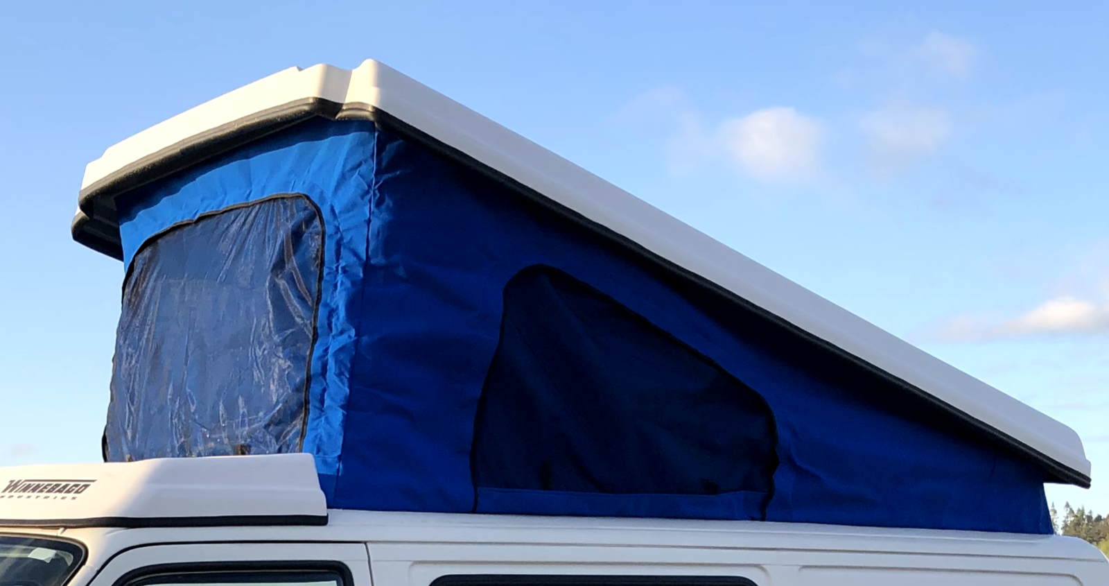 vw t3 roof tent OEM-spec acrylic poptop tent for 1995–2003 Eurovan Campers. USA-made, 3-window design, in stock for same-day shipping from WA or CA. Eurovan specialists. – Poptop World